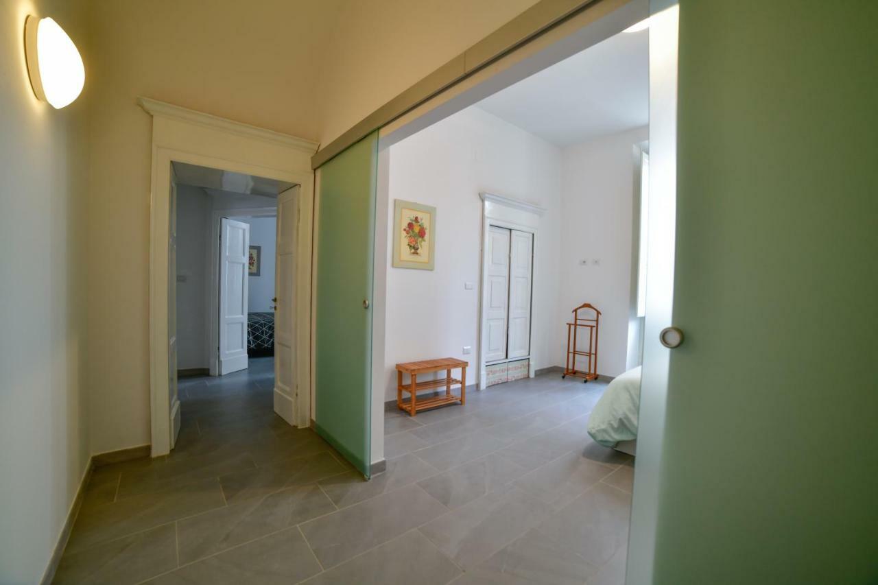 Casa Cavour - Luxury Apartment Сассари Экстерьер фото